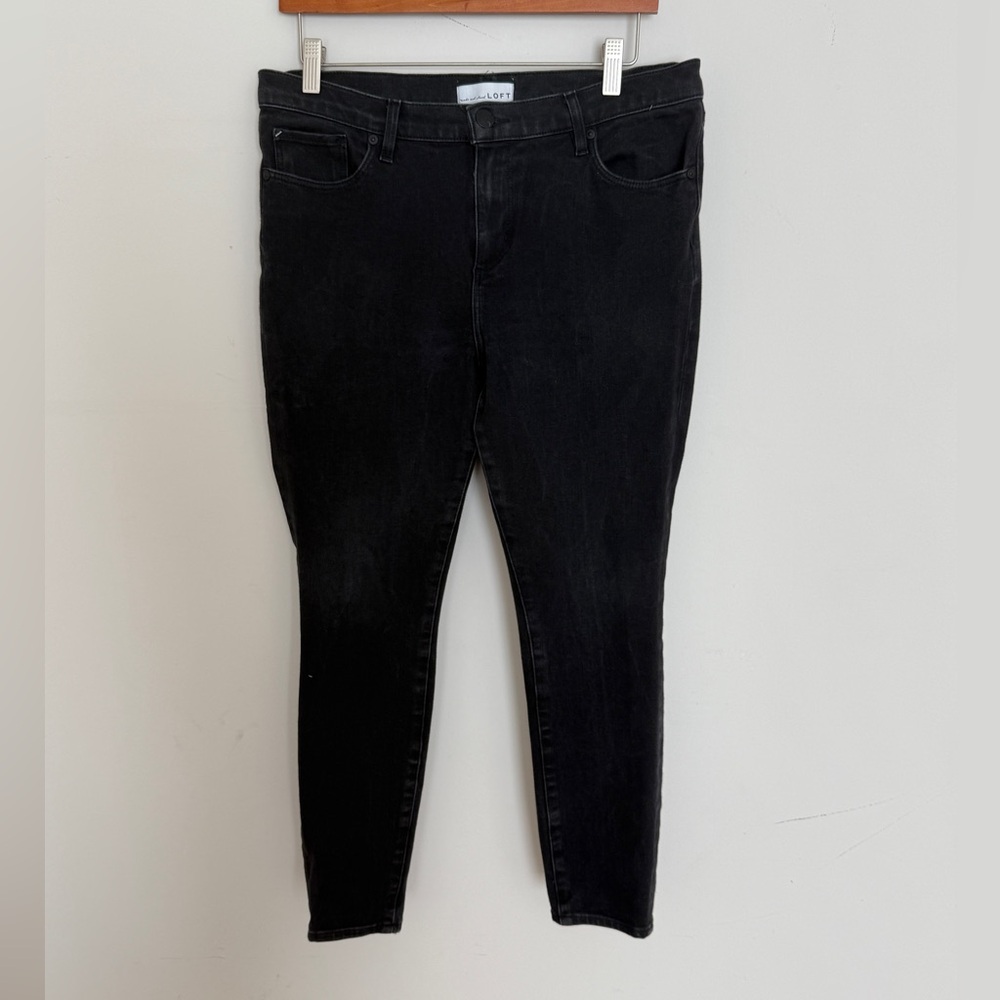 LOFT Black Denim Leggings / Jeggings Size Petite‎ 31 12